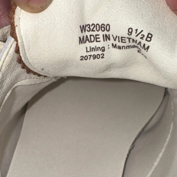 Cole Haan Women's Grand City Playform Cream and Brown Lace-up Oxfords - Picture 4 of 6